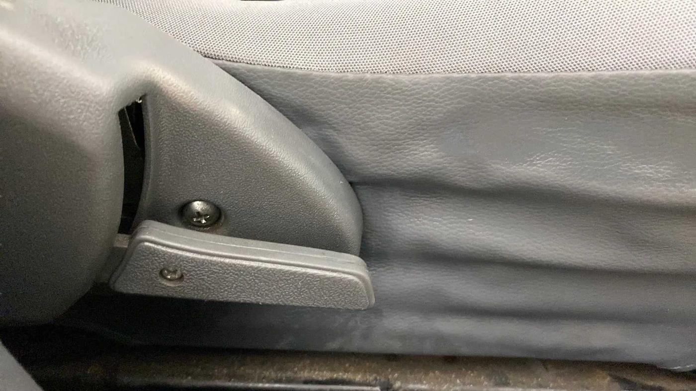2013 Maruti Alto 800 LXI, Petrol, Manual, 26,229 km, Driver Side Adjustment Panel