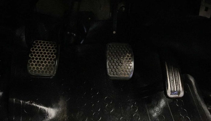 2013 Maruti Alto 800 LXI, Petrol, Manual, 26,229 km, Pedals