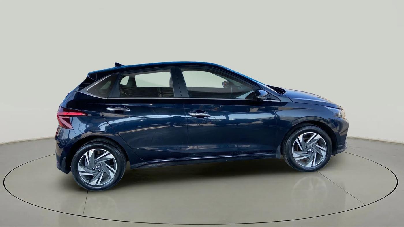 2021 Hyundai NEW I20 ASTA (O) 1.2 MT, Petrol, Manual, 40,316 km, Right Side View