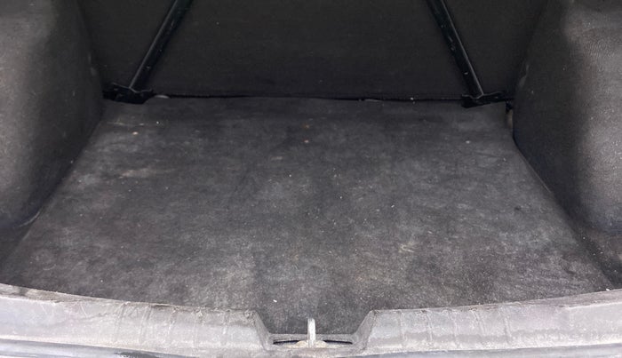 2016 Tata Zest XM PETROL, Petrol, Manual, 58,761 km, Boot Inside