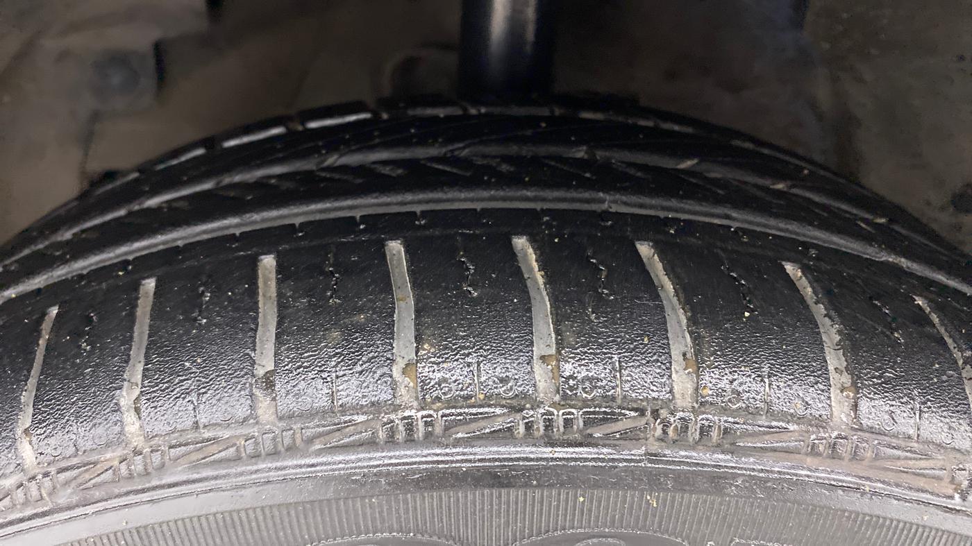2016 Tata Zest XM PETROL, Petrol, Manual, 58,761 km, Left Front Tyre Tread