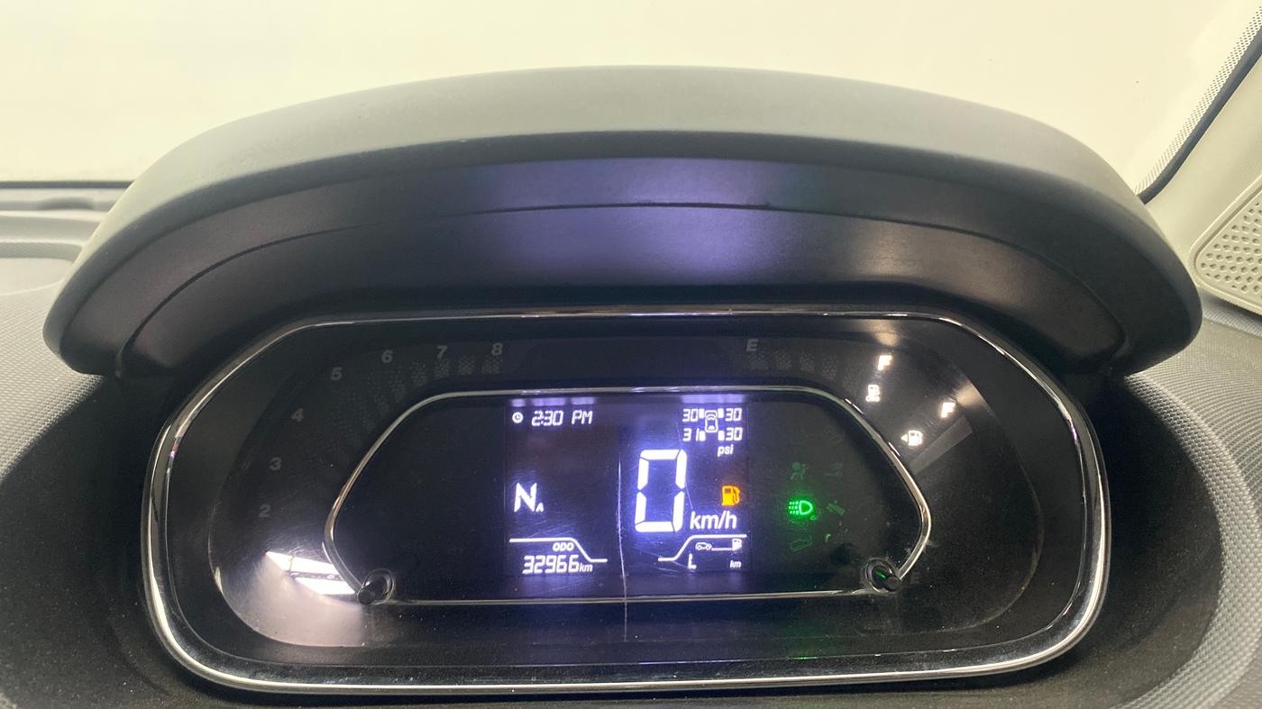 2024 Tata Tiago  XZA Plus CNG, CNG, Automatic, 32,966 km, Odometer Image