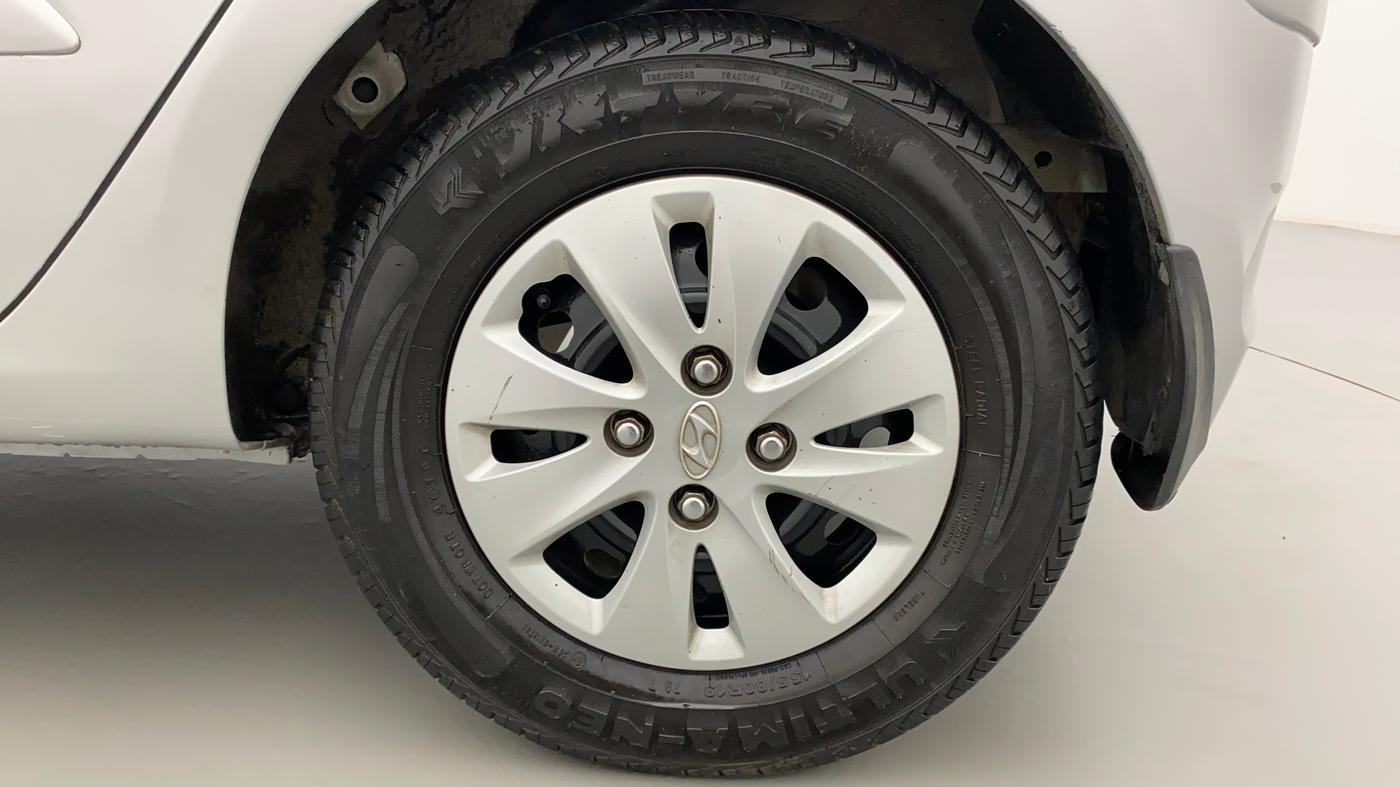 2012 Hyundai i10 SPORTZ 1.2, Petrol, Manual, 33,340 km, Left Rear Wheel
