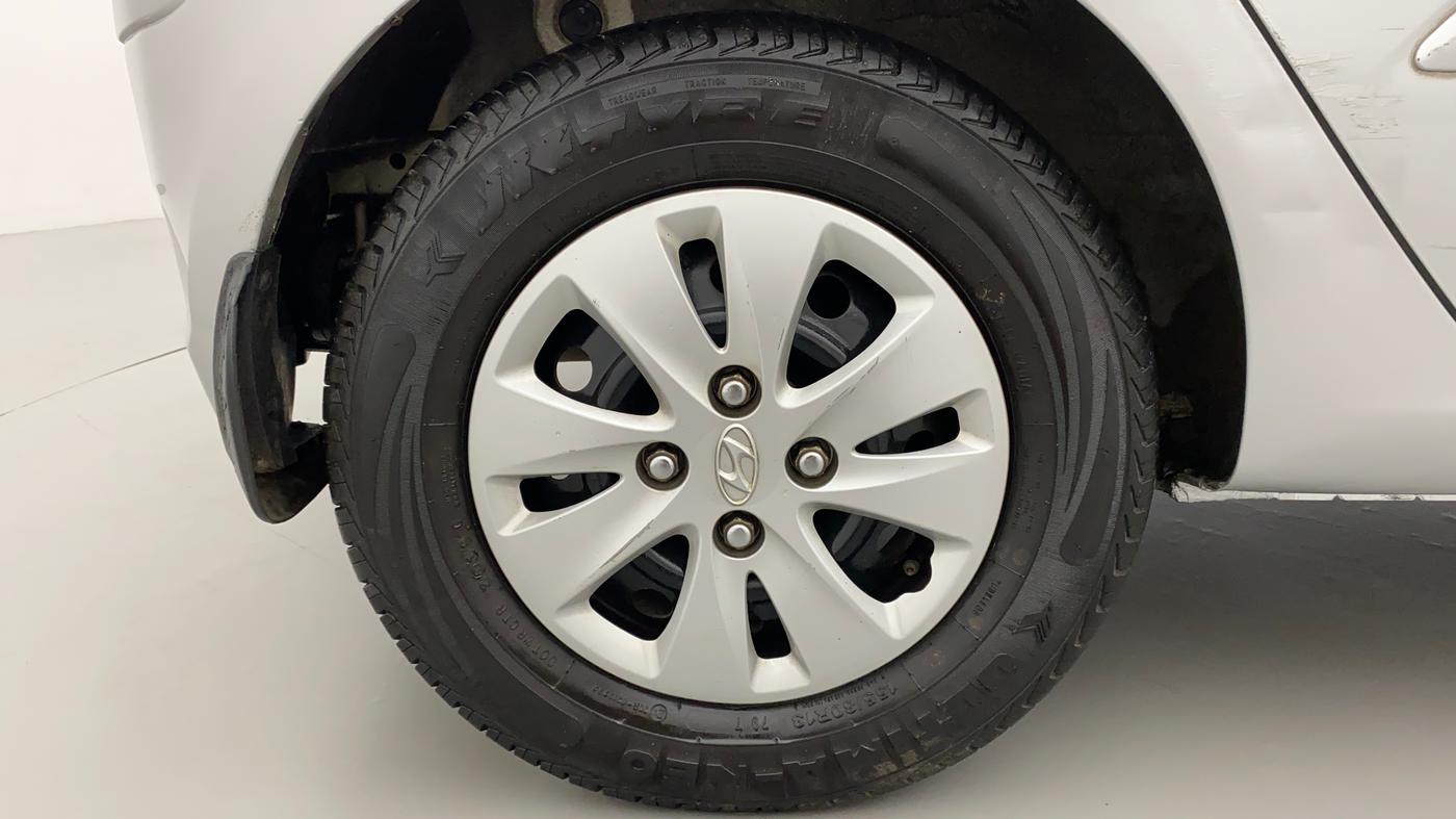 2012 Hyundai i10 SPORTZ 1.2, Petrol, Manual, 33,340 km, Right Rear Wheel