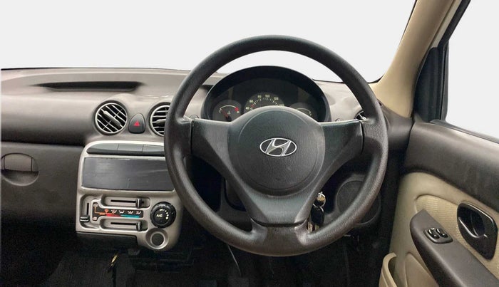 2014 Hyundai Santro Xing GL PLUS, Petrol, Manual, 44,797 km, Steering Wheel Close Up