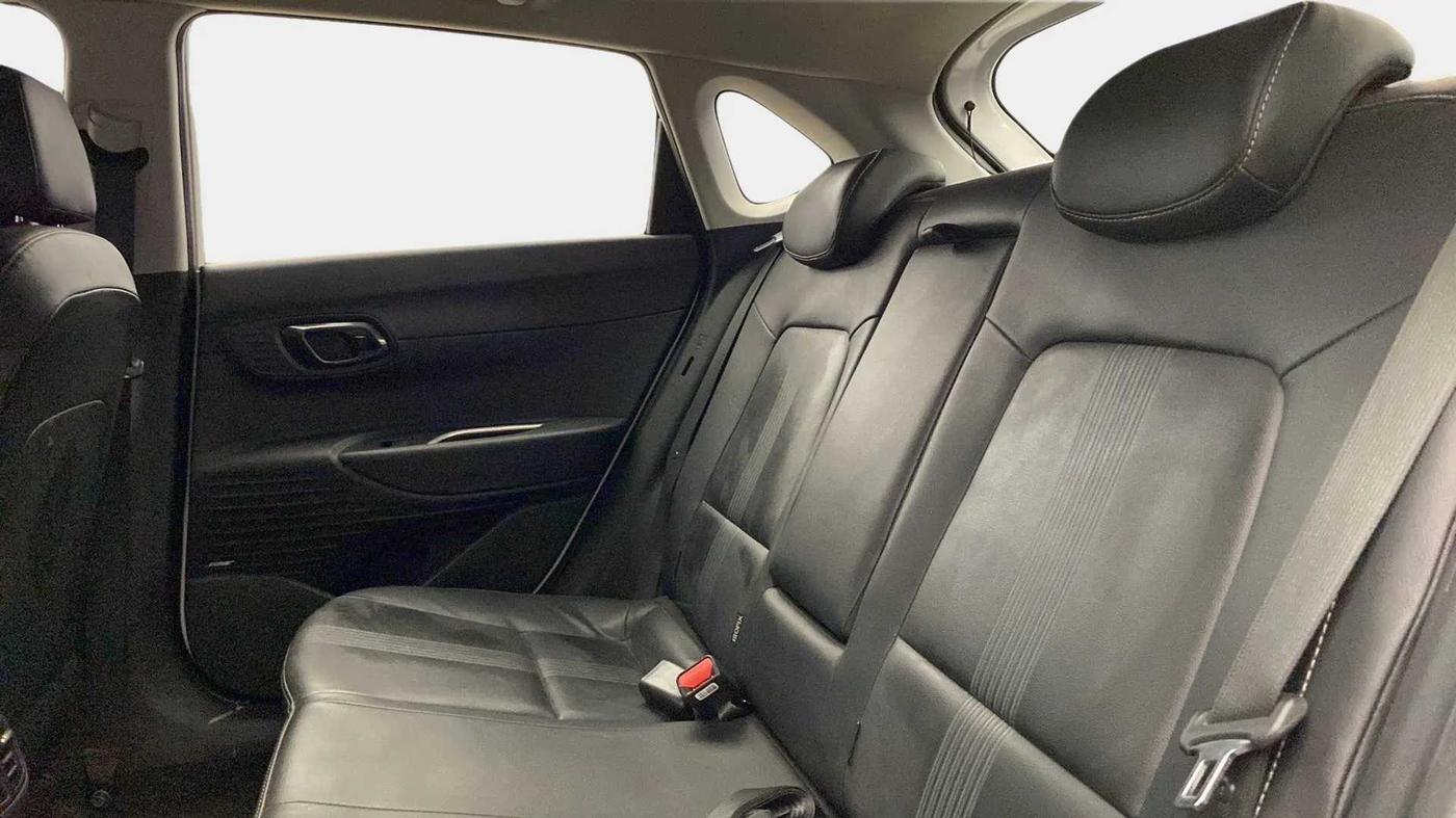 2021 Hyundai NEW I20 ASTA (O) 1.0 TURBO GDI DCT, Petrol, Automatic, 39,662 km, Right Side Rear Door Cabin
