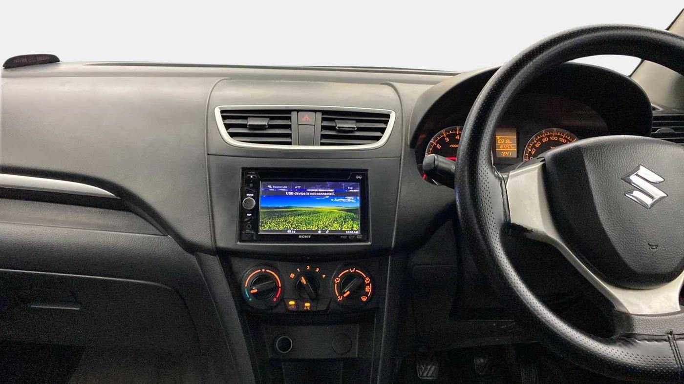 2013 Maruti Swift VXI, Petrol, Manual, 81,645 km, Air Conditioner