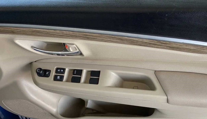 2020 Maruti Ciaz ALPHA 1.5 SHVS PETROL, Petrol, Manual, 62,054 km, Driver Side Door Panels Control