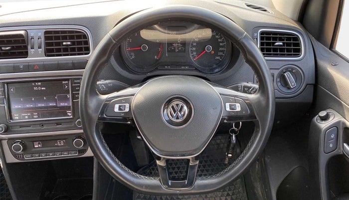 2019 Volkswagen Polo HIGHLINE PLUS 1.0, Petrol, Manual, 46,821 km, Steering Wheel Close Up