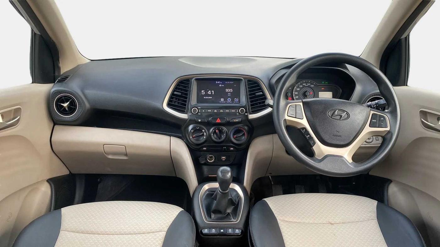 2019 Hyundai NEW SANTRO SPORTZ CNG, CNG, Manual, 89,318 km, Dashboard