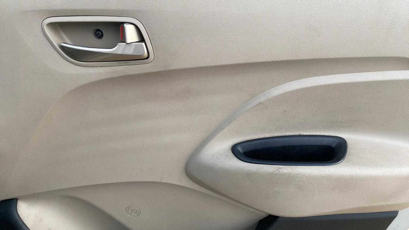 2019 Hyundai NEW SANTRO SPORTZ CNG, CNG, Manual, 89,318 km, Driver Side Door Panels Control