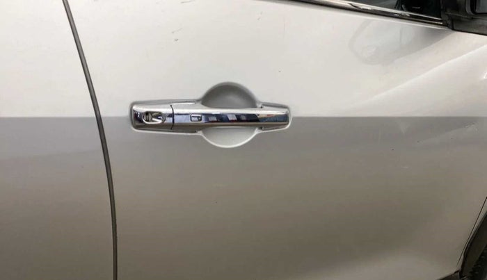 2022 Nissan MAGNITE XV PREMIUM TURBO (O) CVT, Petrol, Automatic, 35,277 km, Driver-side door - Minor scratches