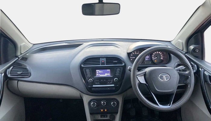2018 Tata Tiago XT PETROL, Petrol, Manual, 54,687 km, Dashboard