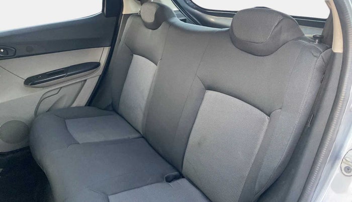 2018 Tata Tiago XT PETROL, Petrol, Manual, 54,687 km, Right Side Rear Door Cabin