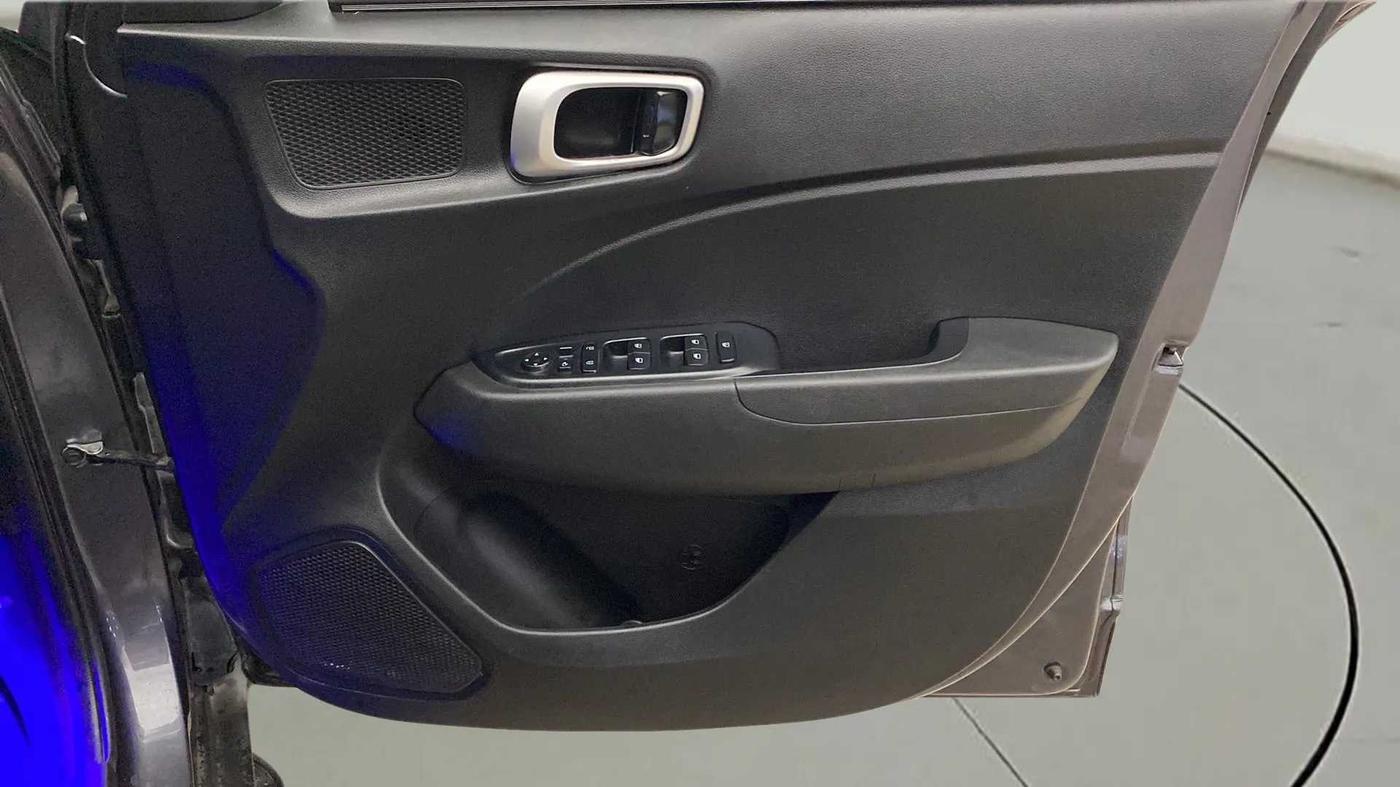 2021 Hyundai VENUE SX PLUS 1.0 TURBO DCT, Petrol, Automatic, 17,602 km, Driver Side Door Panels Control