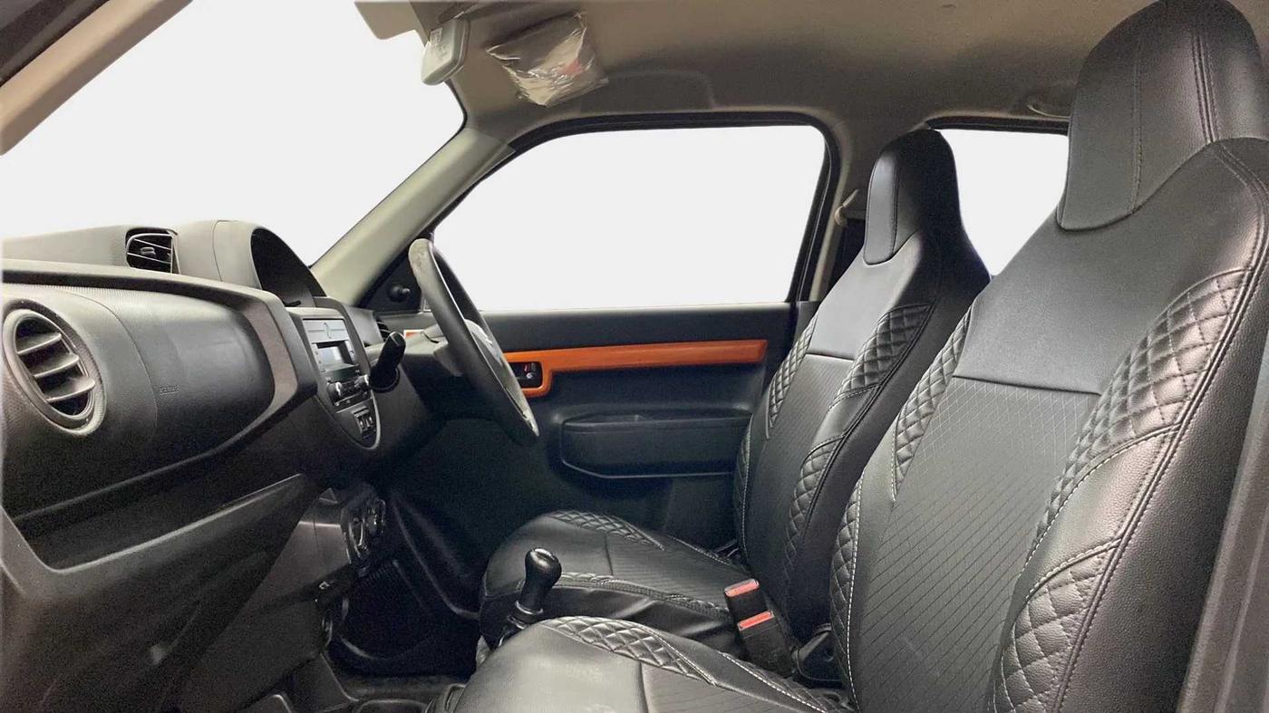 2021 Maruti S PRESSO VXI (O) CNG, CNG, Manual, 63,103 km, Right Side Front Door Cabin