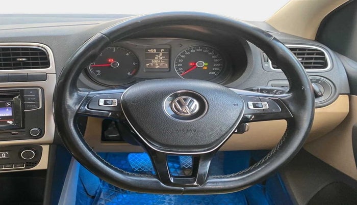 2017 Volkswagen Ameo HIGHLINE PLUS 1.5L AT 16 ALLOY, Diesel, Automatic, 53,314 km, Steering Wheel Close Up
