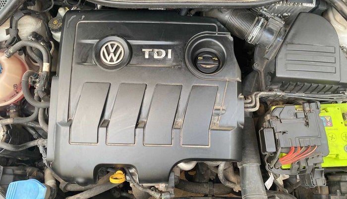 2017 Volkswagen Ameo HIGHLINE PLUS 1.5L AT 16 ALLOY, Diesel, Automatic, 53,314 km, Open Bonet