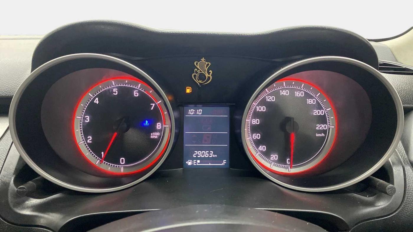 2019 Maruti Swift VXI, Petrol, Manual, 29,056 km, Odometer Image