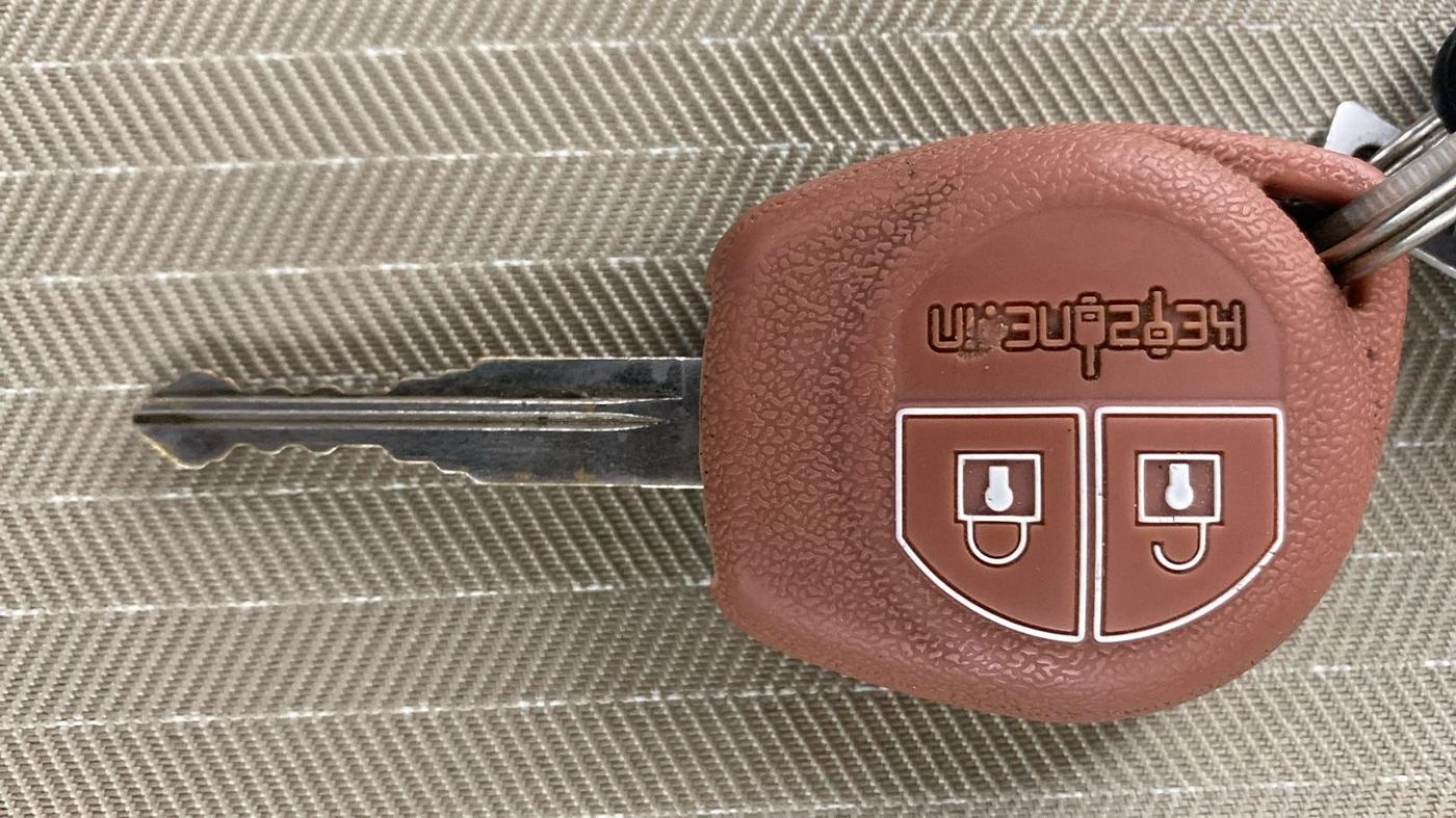 2019 Maruti Swift VXI, Petrol, Manual, 29,056 km, Key Close Up