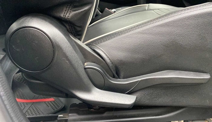 2019 Maruti Swift VXI, Petrol, Manual, 29,056 km, Driver Side Adjustment Panel