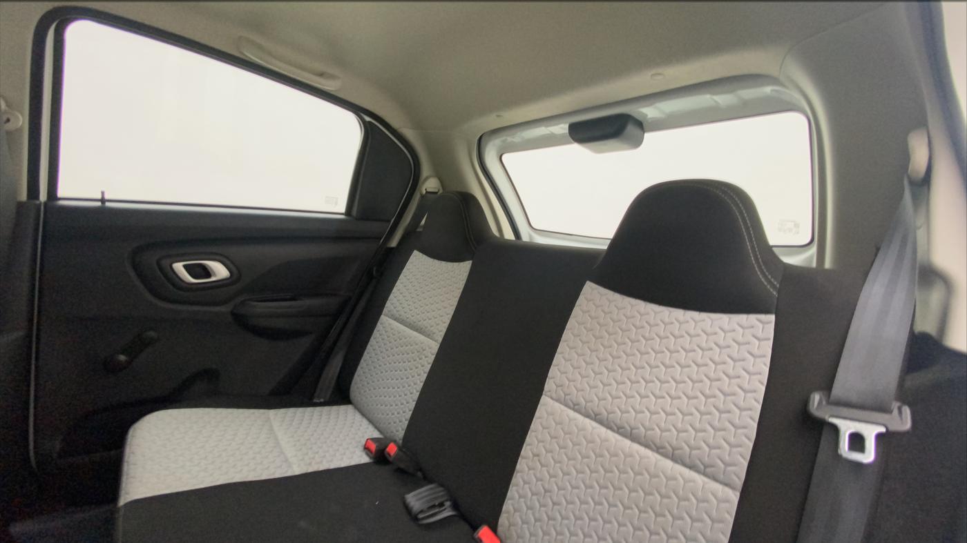 2020 Datsun Redi Go T (O), Petrol, Manual, 31,811 km, Right Side Rear Door Cabin