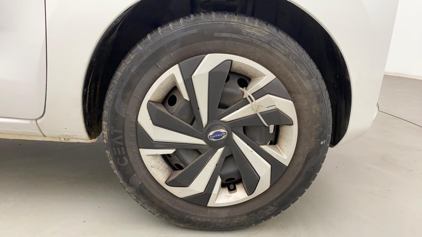 2020 Datsun Redi Go T (O), Petrol, Manual, 31,811 km, Right Front Wheel