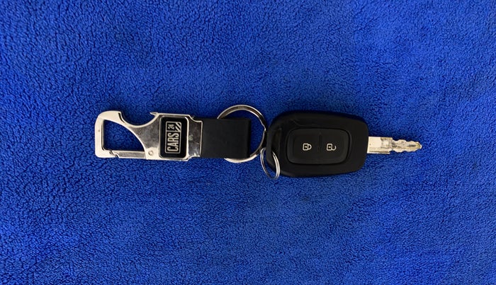 2020 Datsun Redi Go T (O), Petrol, Manual, 31,811 km, Key Close Up