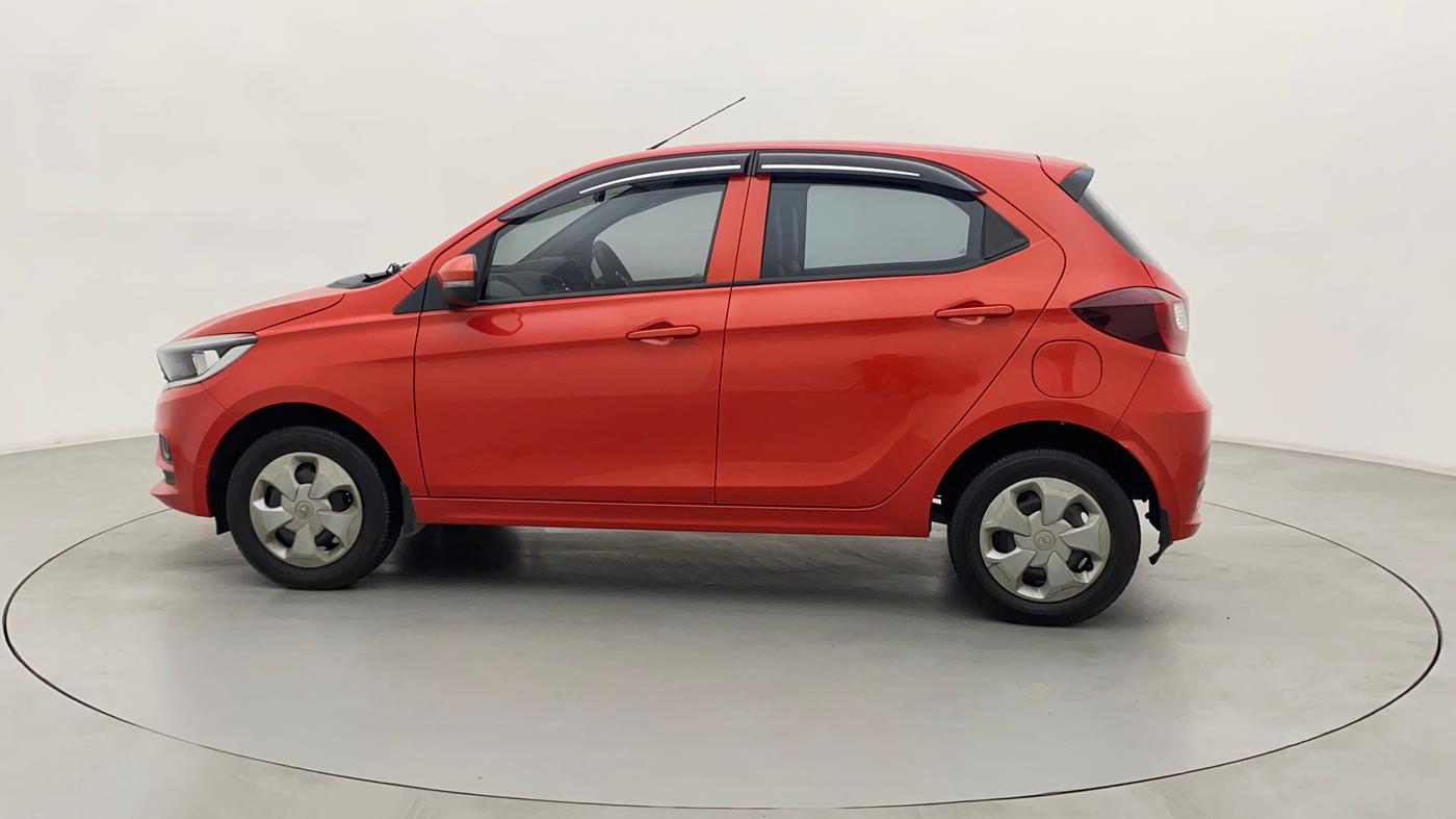 2021 Tata Tiago XT (O) PETROL, Petrol, Manual, 18,976 km, Left Side