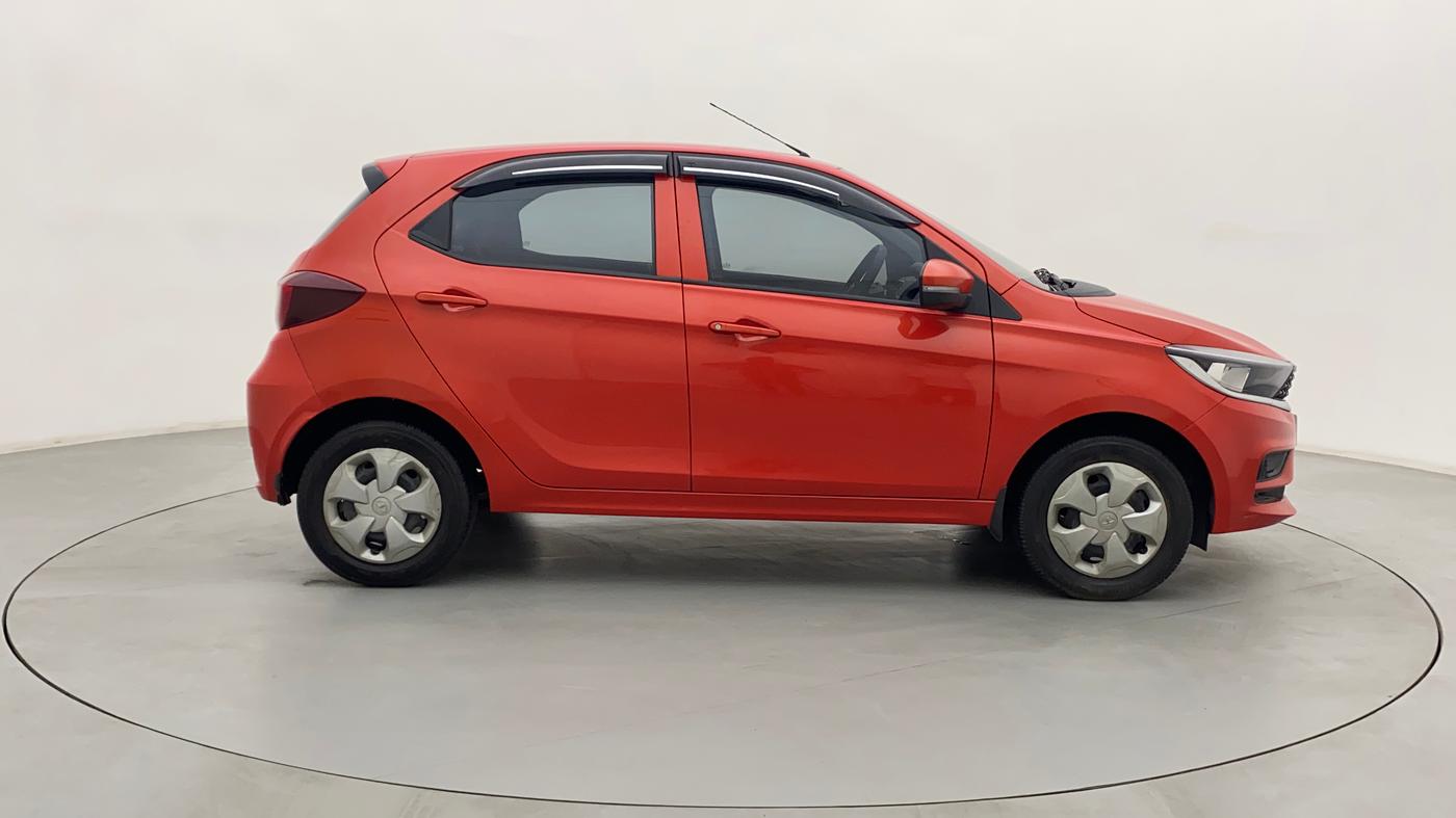 2021 Tata Tiago XT (O) PETROL, Petrol, Manual, 18,976 km, Right Side View