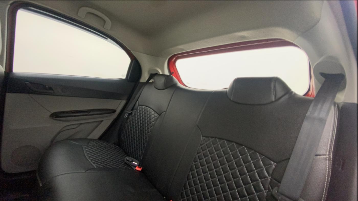 2021 Tata Tiago XT (O) PETROL, Petrol, Manual, 18,976 km, Right Side Rear Door Cabin