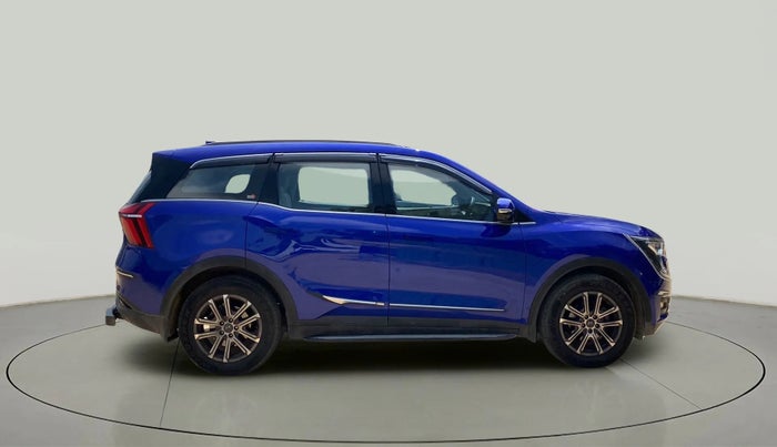 2022 Mahindra XUV700 AX 7 LUXURY D AT 7 STR, Diesel, Automatic, 42,398 km, Right Side View