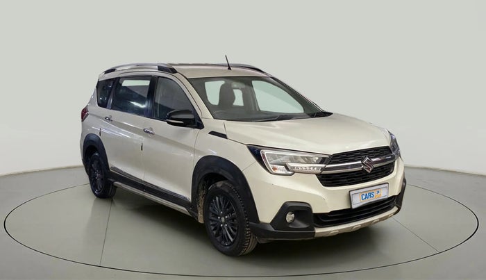 2019 Maruti XL6 ALPHA MT, Petrol, Manual, 25,537 km, Right Front Diagonal