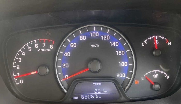 2015 Hyundai Xcent SX 1.2, CNG, Manual, 69,039 km, Odometer Image