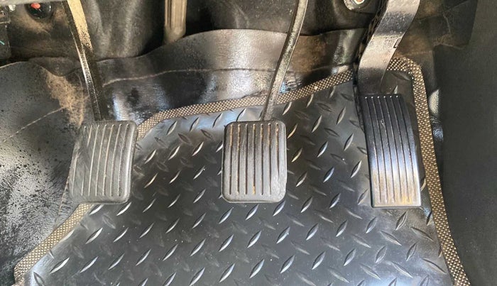 2015 Hyundai Xcent SX 1.2, CNG, Manual, 69,039 km, Pedals