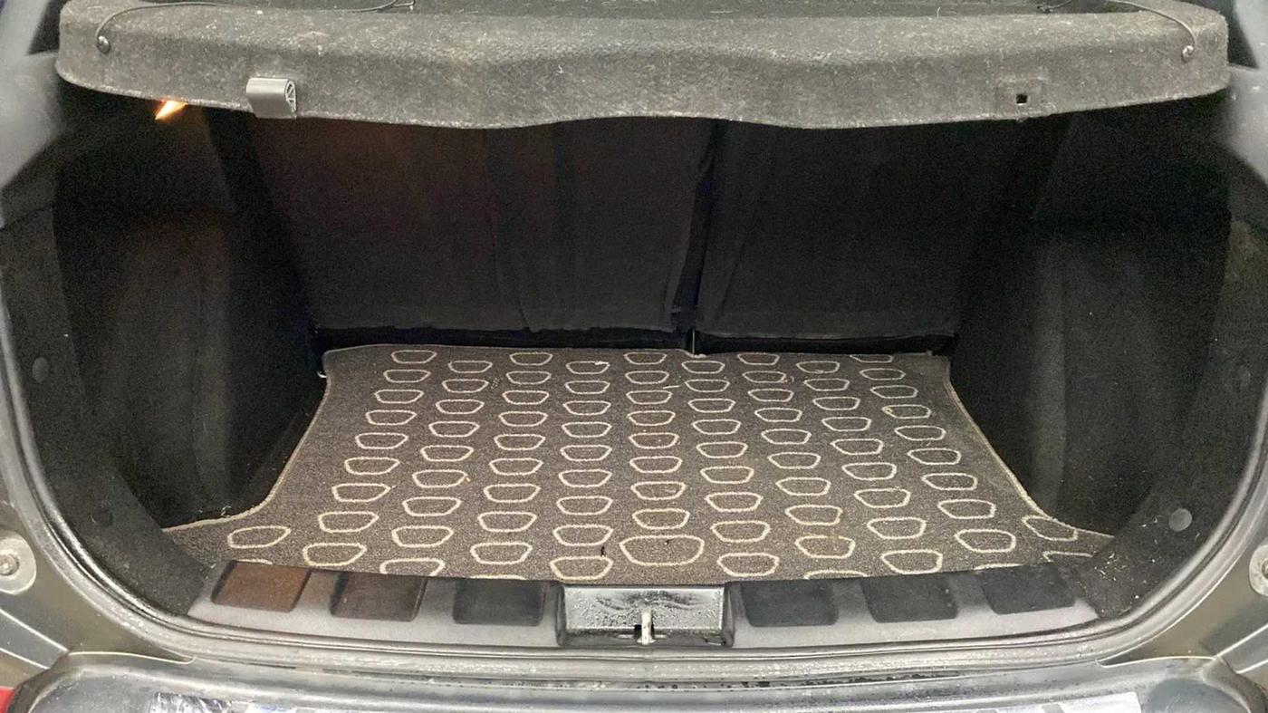2018 Tata NEXON XZ PLUS PETROL, Petrol, Manual, 19,218 km, Boot Inside