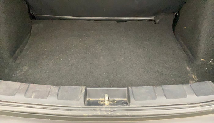 2021 Tata NEXON XMA SUNROOF PETROL, Petrol, Automatic, 34,594 km, Boot Inside