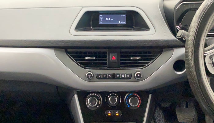 2021 Tata NEXON XMA SUNROOF PETROL, Petrol, Automatic, 34,594 km, Air Conditioner
