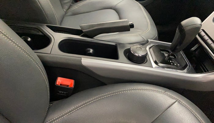 2021 Tata NEXON XMA SUNROOF PETROL, Petrol, Automatic, 34,594 km, Gear Lever