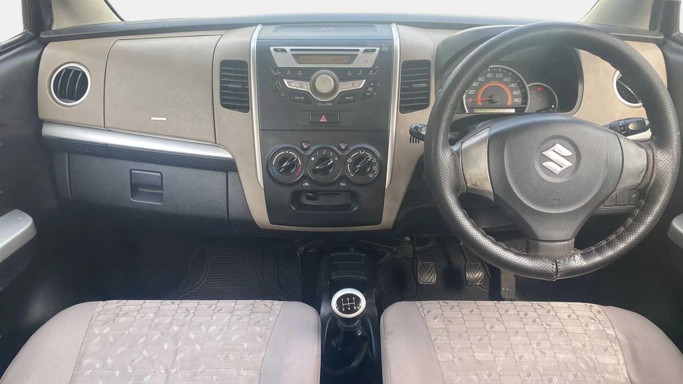 2014 Maruti Wagon R 1.0 VXI, Petrol, Manual, 61,620 km, Dashboard
