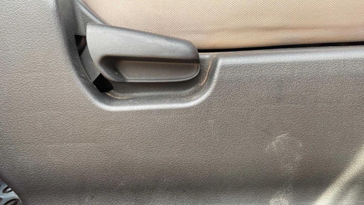 2014 Maruti Wagon R 1.0 VXI, Petrol, Manual, 61,620 km, Driver Side Adjustment Panel