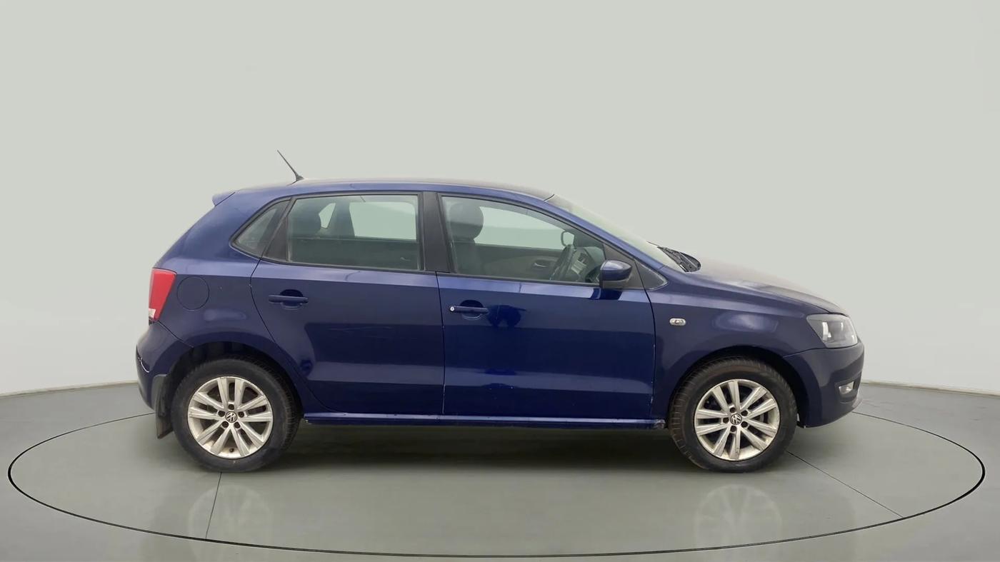 2013 Volkswagen Polo HIGHLINE1.2L, Petrol, Manual, 69,771 km, Right Side View