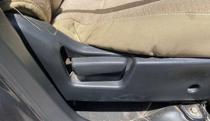 2016 Maruti Alto K10 VXI, Petrol, Manual, 57,846 km, Driver Side Adjustment Panel