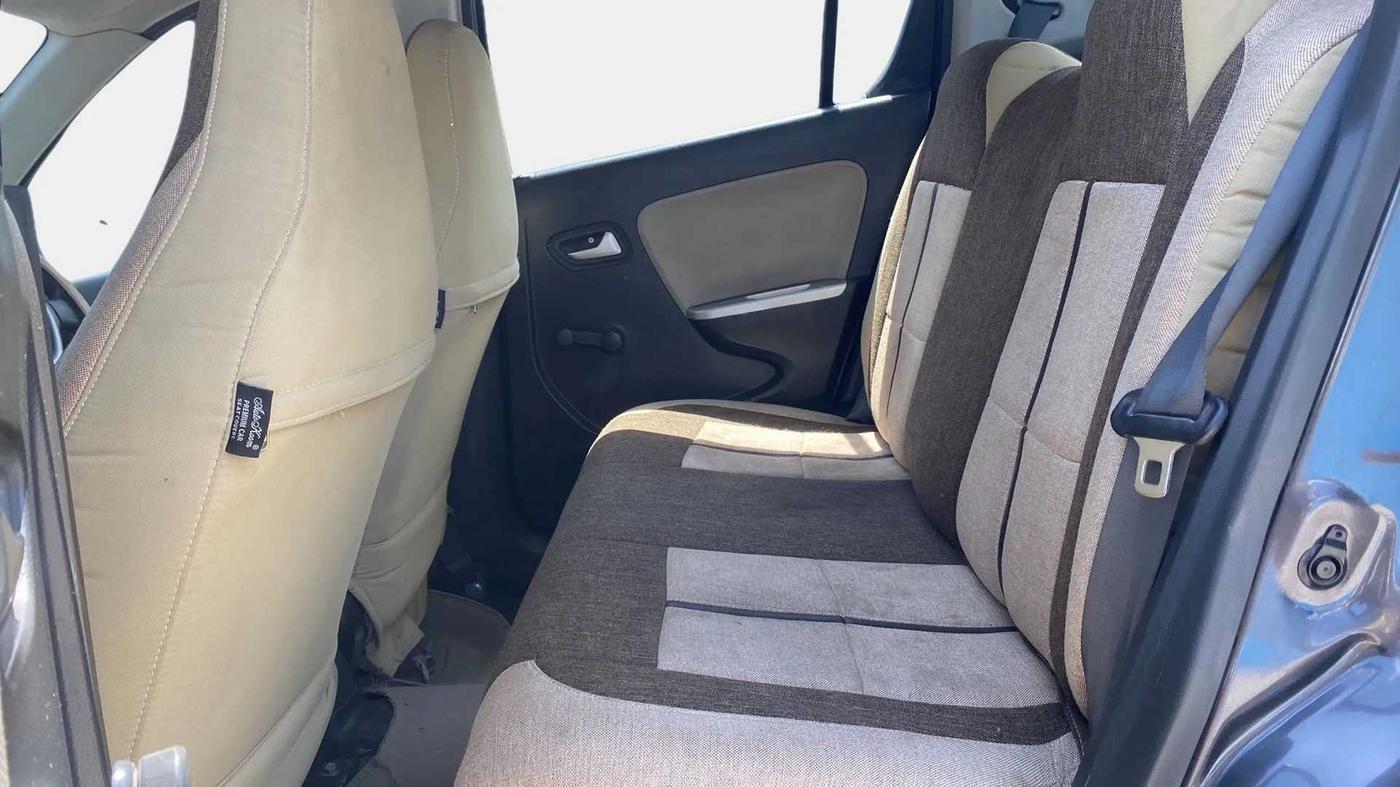 2016 Maruti Alto K10 VXI, Petrol, Manual, 57,846 km, Right Side Rear Door Cabin