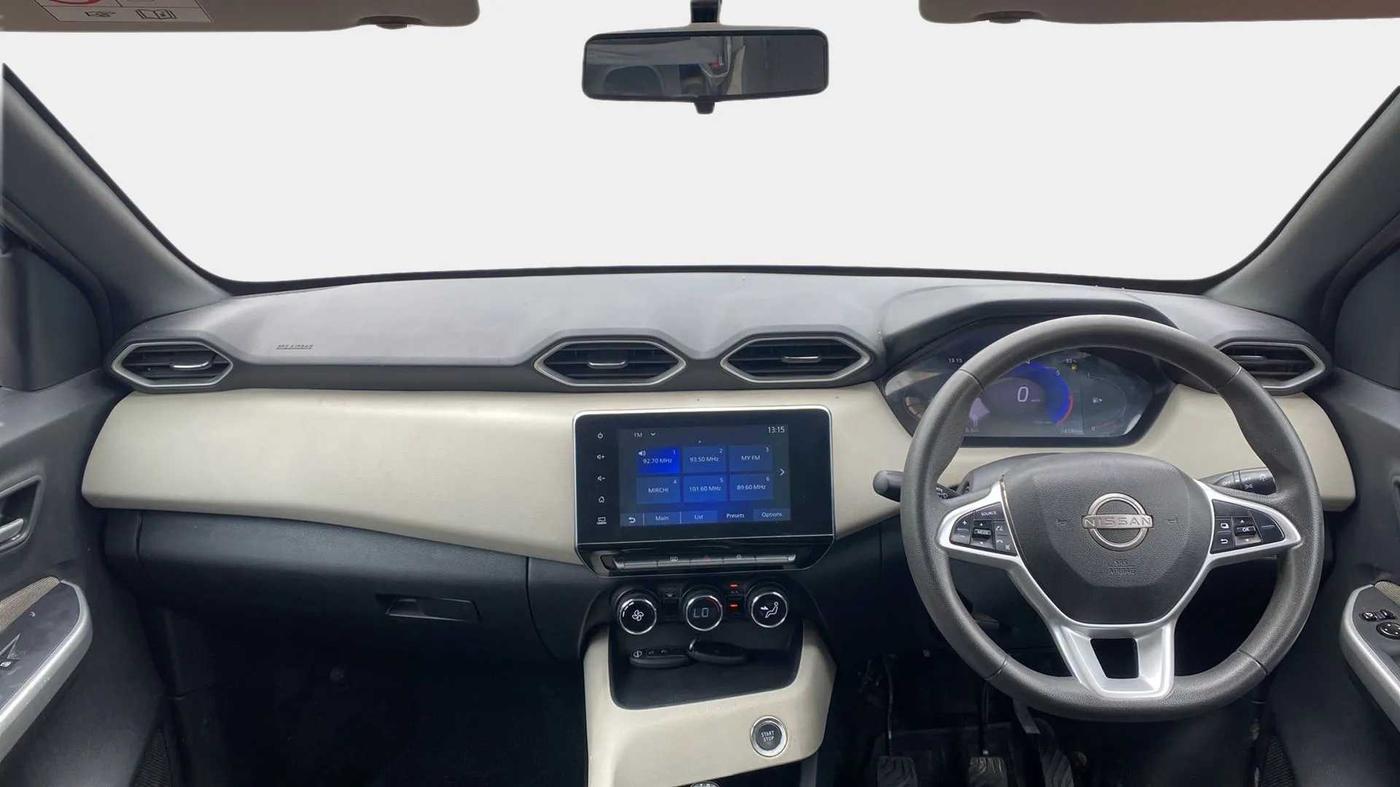 2022 Nissan MAGNITE XV MT, Petrol, Manual, 24,462 km, Dashboard