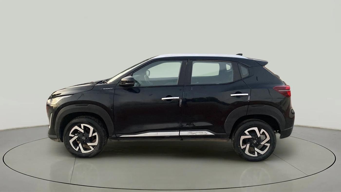 2022 Nissan MAGNITE XV MT, Petrol, Manual, 24,462 km, Left Side