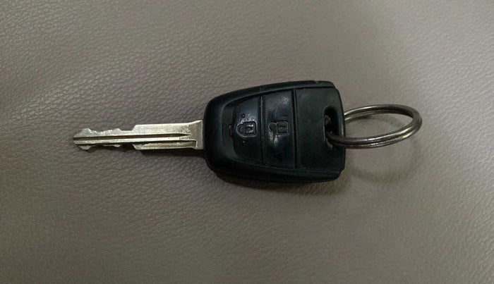 2019 Hyundai Grand i10 SPORTZ AT 1.2 KAPPA VTVT, Petrol, Automatic, 26,487 km, Key Close Up