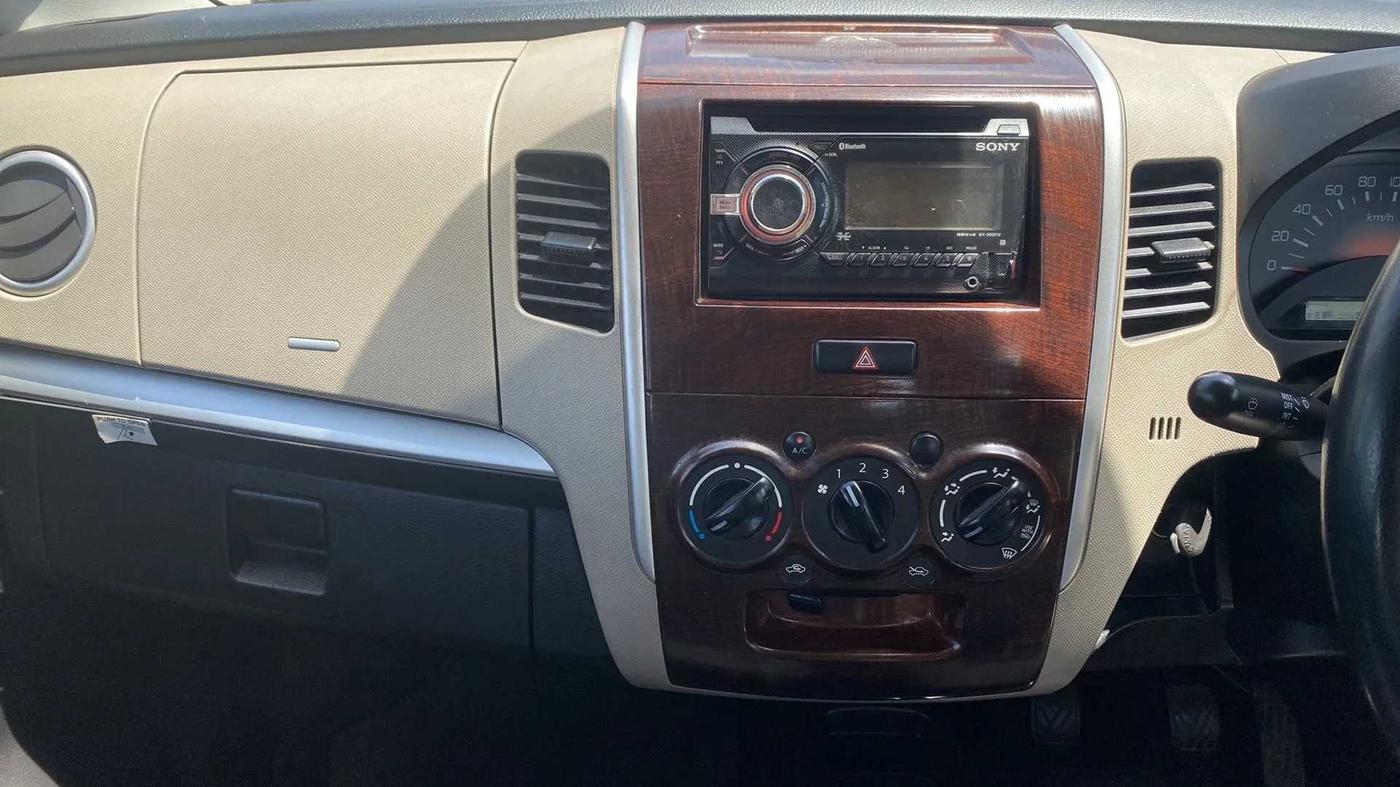 2016 Maruti Wagon R 1.0 LXI CNG, CNG, Manual, 76,813 km, Air Conditioner