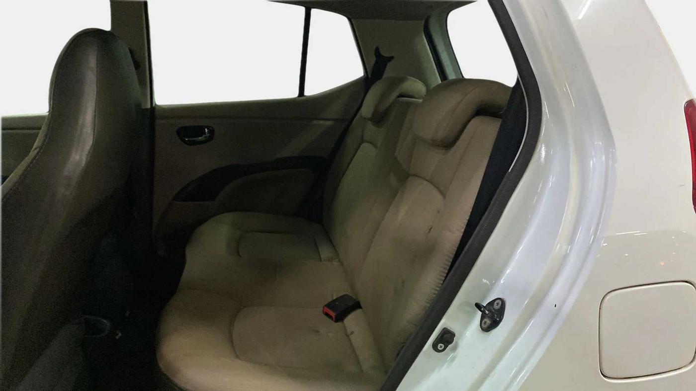 2011 Hyundai i10 SPORTZ 1.2, Petrol, Manual, 87,665 km, Right Side Rear Door Cabin