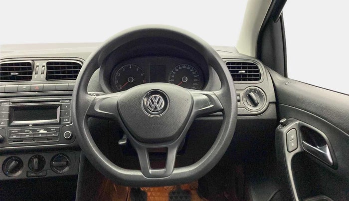 2015 Volkswagen Polo COMFORTLINE 1.2L, Petrol, Manual, 61,726 km, Steering Wheel Close Up